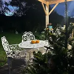 Un Au Verger-dog Friendly-jacuzzi & Massages