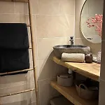 Un Chalet Au Verger-Dog Friendly-Jacuzzi & Massages Conteville (Eure)