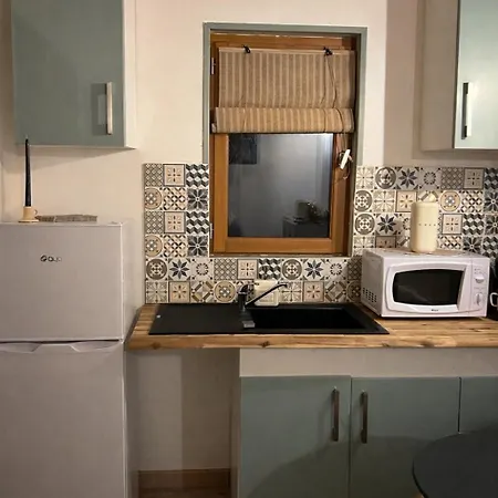 Un Au Verger-dog Friendly-jacuzzi & Massages Chalet