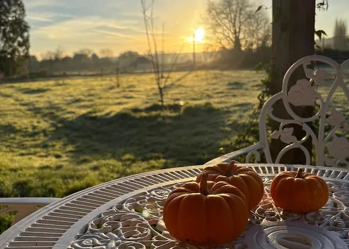 Un Au Verger Dog Friendly Chalet Conteville (Eure)