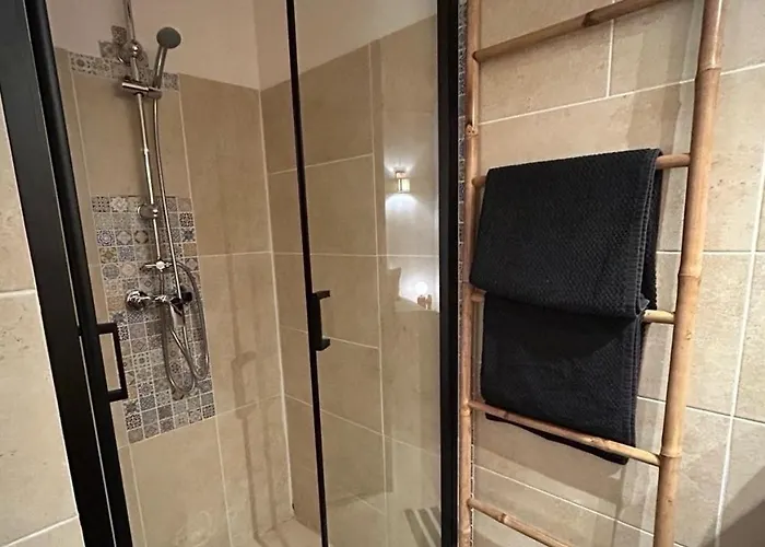 Un Au Verger Dog Friendly Chalet