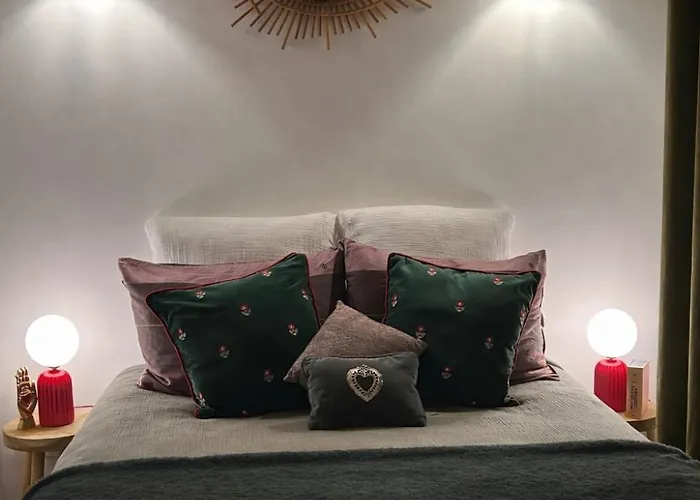 Un Au Verger Dog Friendly Chalet